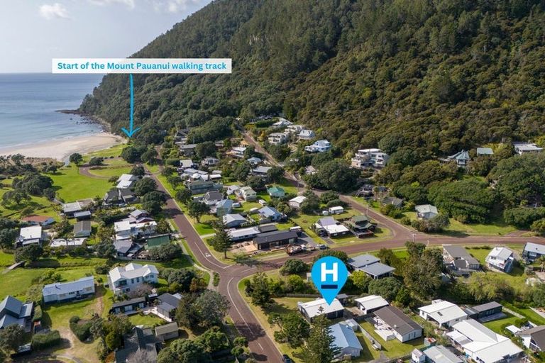 Photo of property in 48 Pauanui Beach Road, Pauanui, Hikuai, 3579