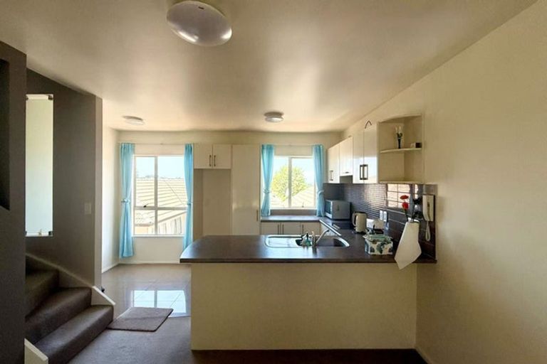 Photo of property in 14/57 Gladstone Road, Northcote, Auckland, 0627