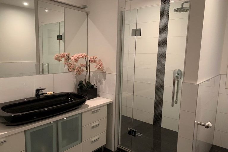 Photo of property in 52 The Masthead, Whitby, Porirua, 5024