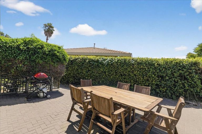 Photo of property in 4 Halesia Place, Mount Maunganui, 3116