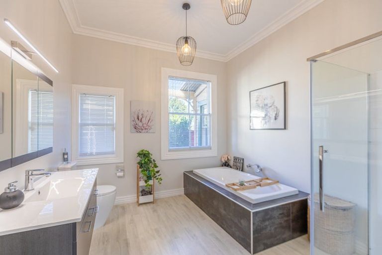 Photo of property in 3 Miller Street, Otane, 4202