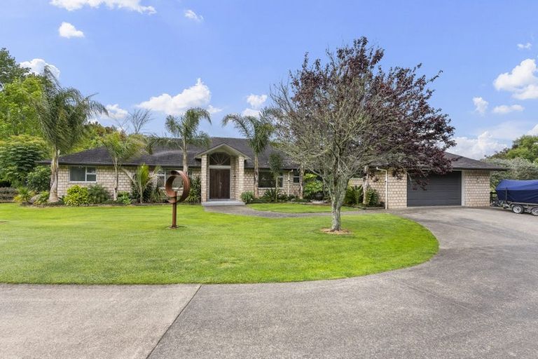 Photo of property in 300 Glenbrook Beach Road, Glenbrook, Waiuku, 2681