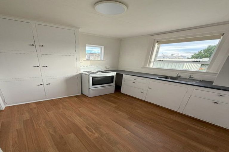 Photo of property in 210 Oxford Street, South Dunedin, Dunedin, 9012