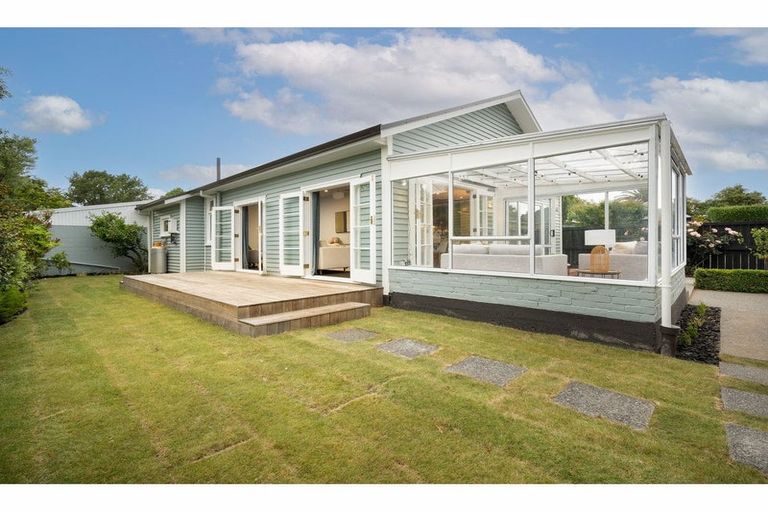 Photo of property in 71 Ashgrove Terrace, Somerfield, Christchurch, 8024