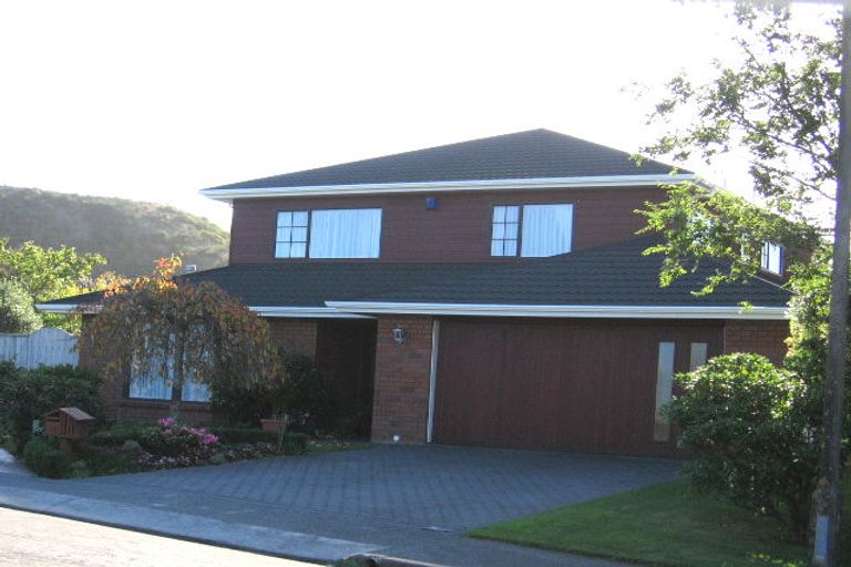 Photo of property in 20 Aintree Grove, Churton Park, Wellington, 6037