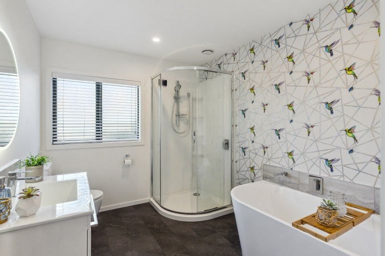 Photo of property in 12 Takahe Drive, Paraparaumu Beach, Paraparaumu, 5032