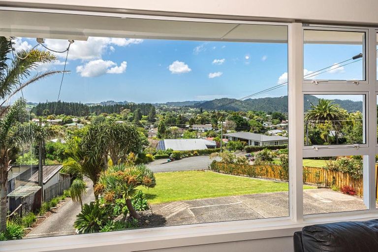 Photo of property in 9 Grand View Road, Te Kamo, Whangarei, 0112