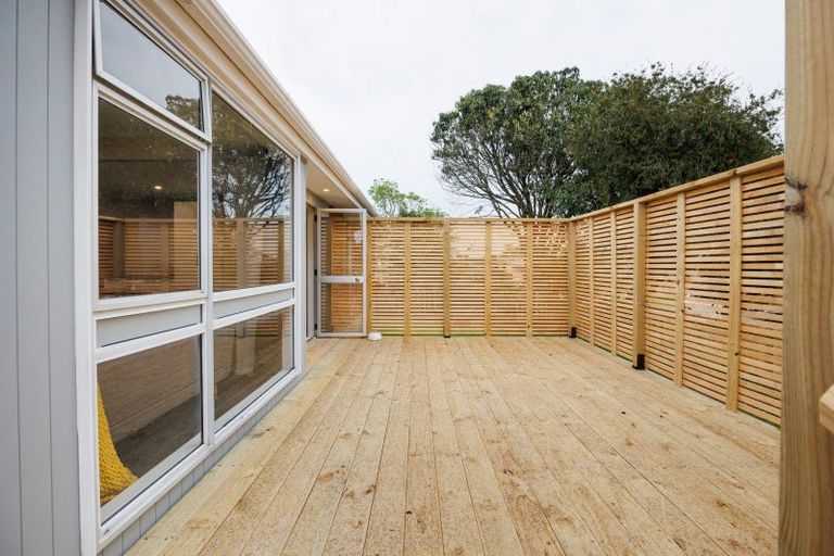 Photo of property in 4 Waihi Place, Westbrook, Palmerston North, 4412