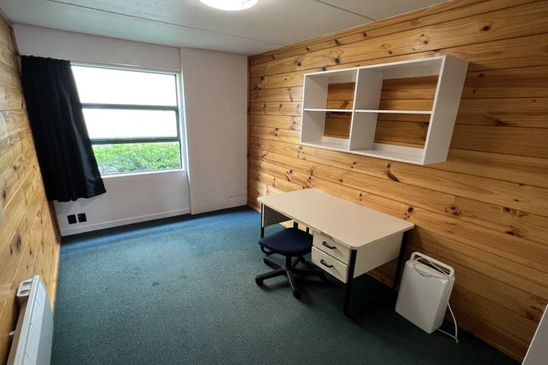 Photo of property in Te Awhina Apartments, 19/22u Sussex Street, Mount Cook, Wellington, 6021