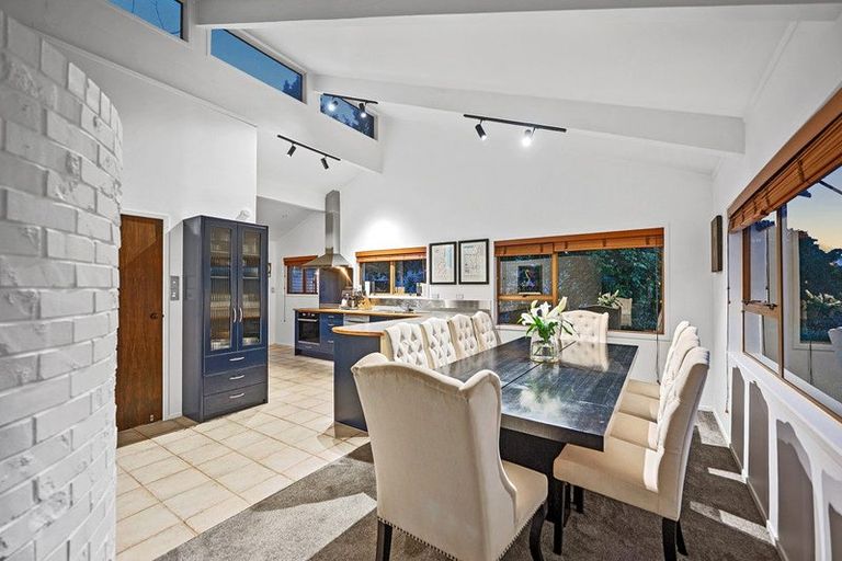 Photo of property in 34a Rawene Road, Birkenhead, Auckland, 0626