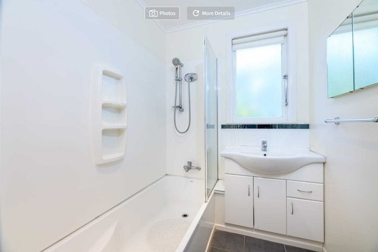 Photo of property in 7 Harrington Road, Henderson, Auckland, 0610