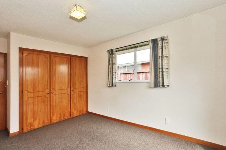 Photo of property in 57 Picton Avenue, Riccarton, Christchurch, 8011