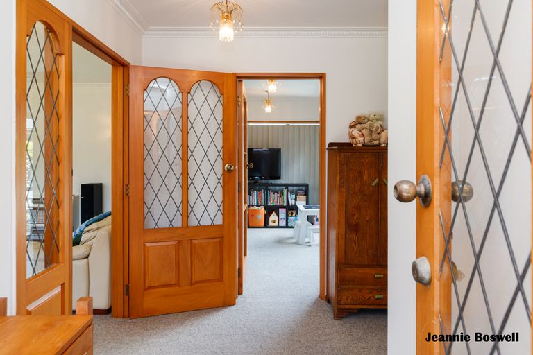 Photo of property in 43 Ihaka Street, Hokowhitu, Palmerston North, 4410