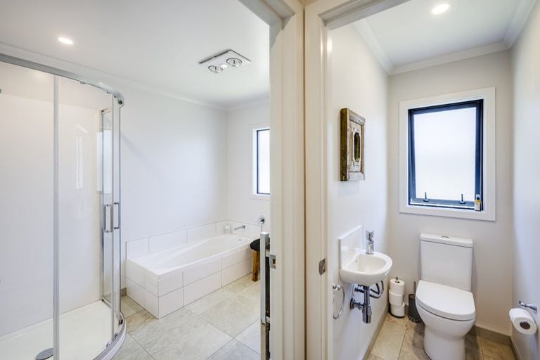 Photo of property in 39a Merton Crescent, Pirimai, Napier, 4112