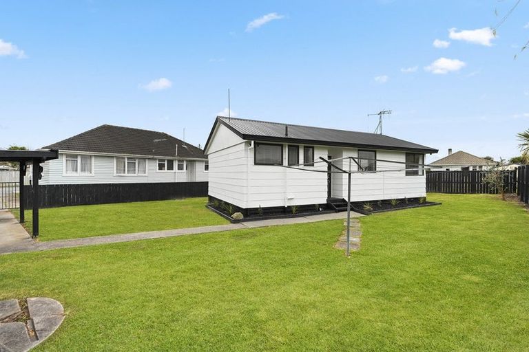 Photo of property in 13b Hockin Place, Fairfield, Hamilton, 3214