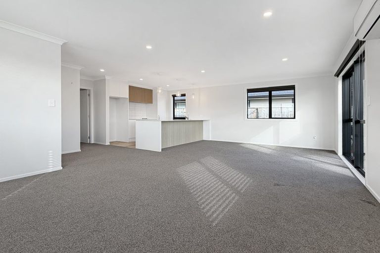 Photo of property in 79 Hinemoa Street, Levin, 5510
