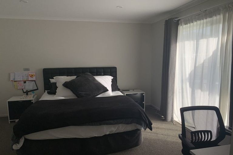 Photo of property in 11 Hehan Close, Cambridge, 3434