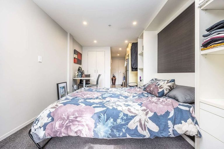 Photo of property in 23 Emily Place, Bellevue, Tauranga, 3110