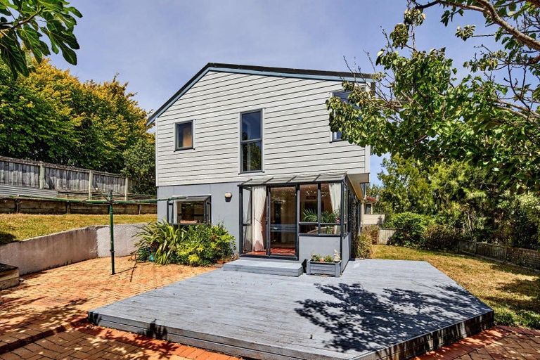 Photo of property in 1/30 Sailmaker Close, Whitby, Porirua, 5024