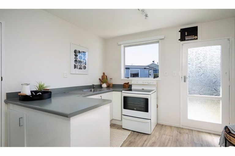 Photo of property in 4/108 Edward Avenue, Edgeware, Christchurch, 8013