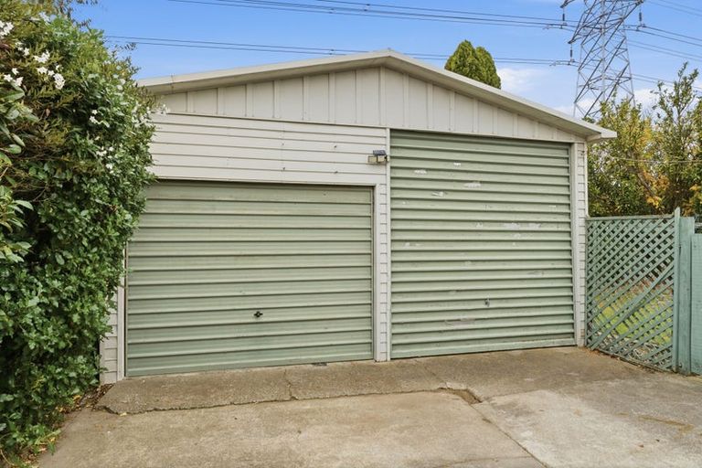 Photo of property in 9 Appleby Crescent, Burnside, Christchurch, 8053