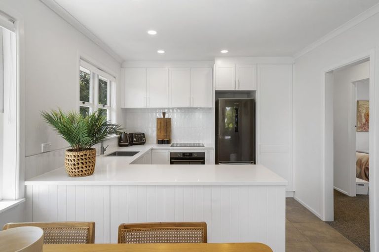 Photo of property in 7 Berne Place, Birkenhead, Auckland, 0626