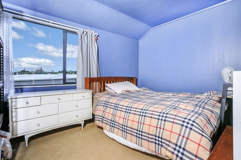 Photo of property in 9h View Road, Glenfield, Auckland, 0627