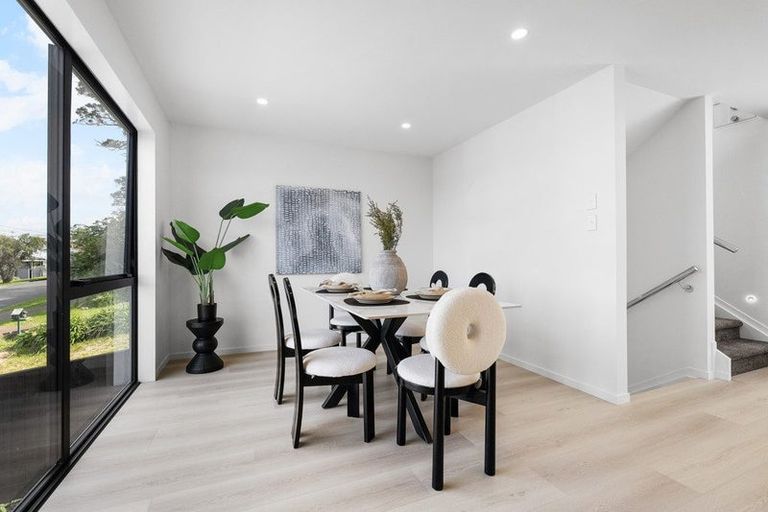 Photo of property in 12a Rewi Street, Torbay, Auckland, 0630