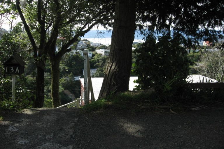 Photo of property in 13-13a Espin Crescent, Karori, Wellington, 6012