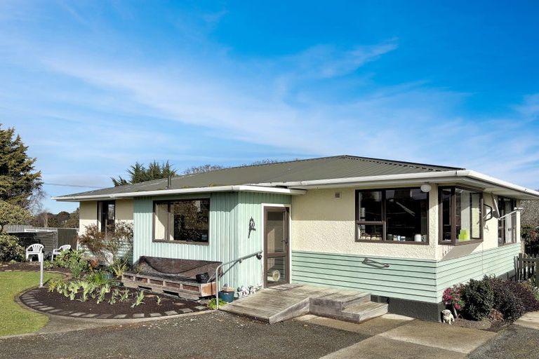 Photo of property in 4 London Street, Weston, Oamaru, 9401