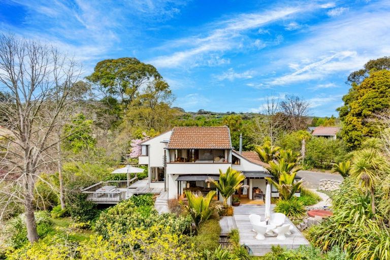 Photo of property in 17 Toop Street, Havelock North, 4130