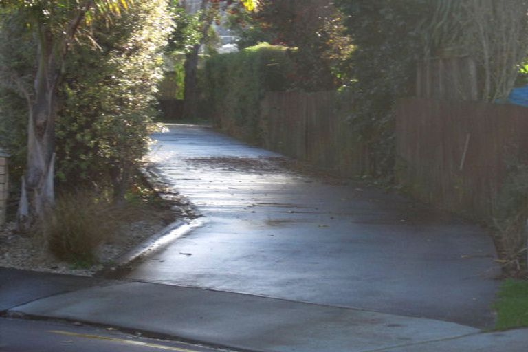 Photo of property in 10 Melanie Place, Orewa, 0931