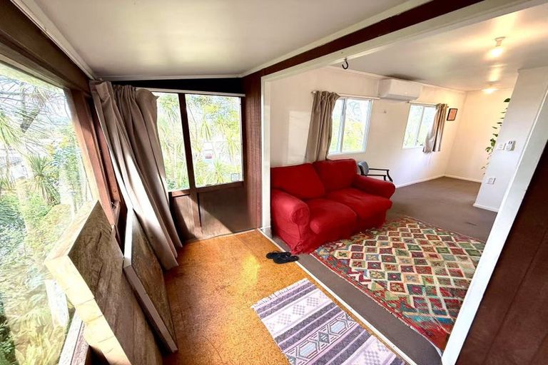 Photo of property in 2 Stanley Road, Glenfield, Auckland, 0629