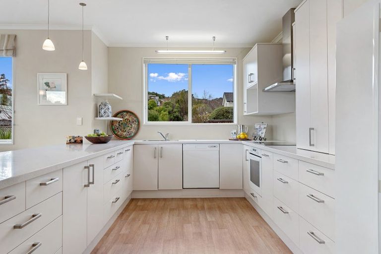 Photo of property in 14a Worsleys Road, Cracroft, Christchurch, 8025