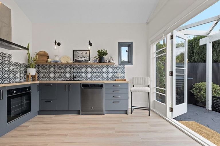 Photo of property in 19 Haast Street, Linwood, Christchurch, 8011