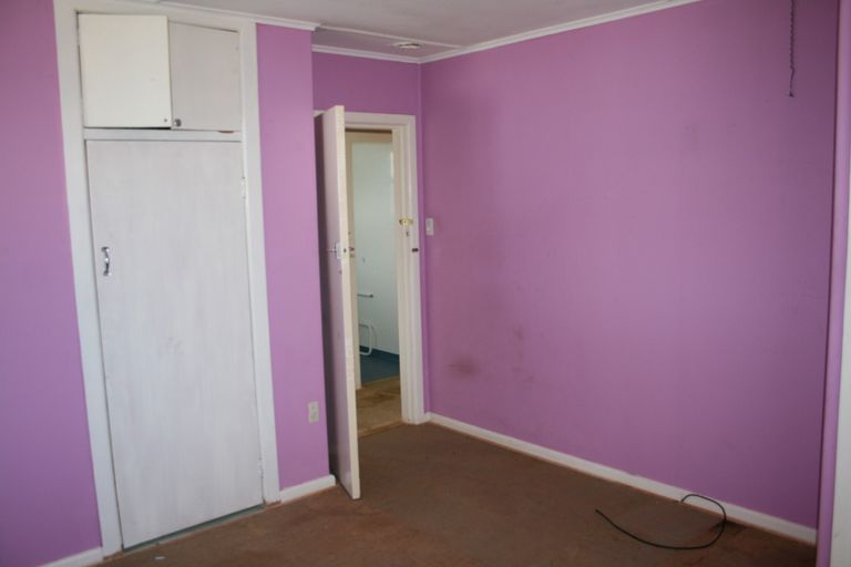 Photo of property in 16 Jollie Road, Twizel, 7901