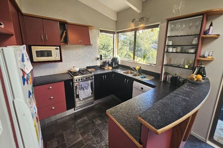 Photo of property in 45a Wallace Place, Westown, New Plymouth, 4310