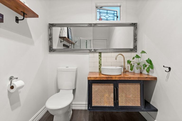 Photo of property in 12 Ellison Street, Napier South, Napier, 4110