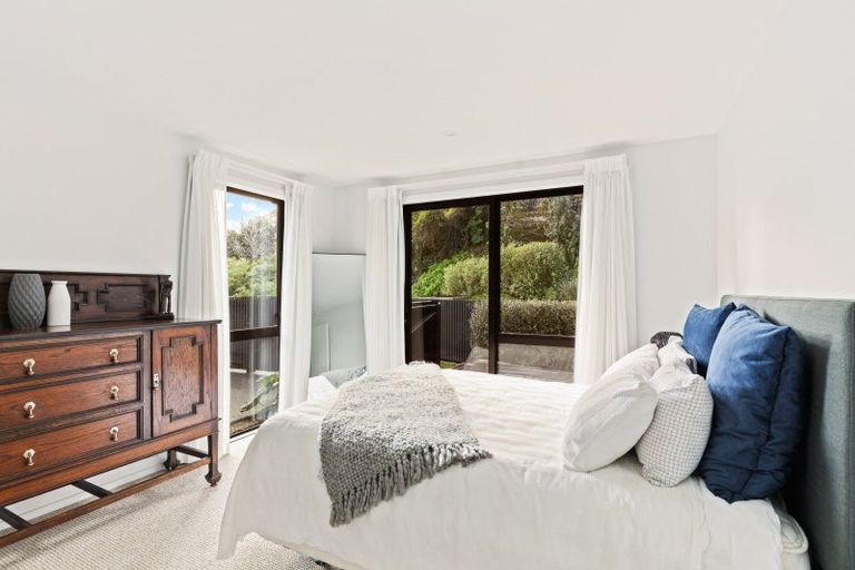 Photo of property in 6e Burns Street, Westown, New Plymouth, 4310