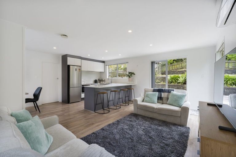 Photo of property in 37 Clyma Place, Massey, Auckland, 0614