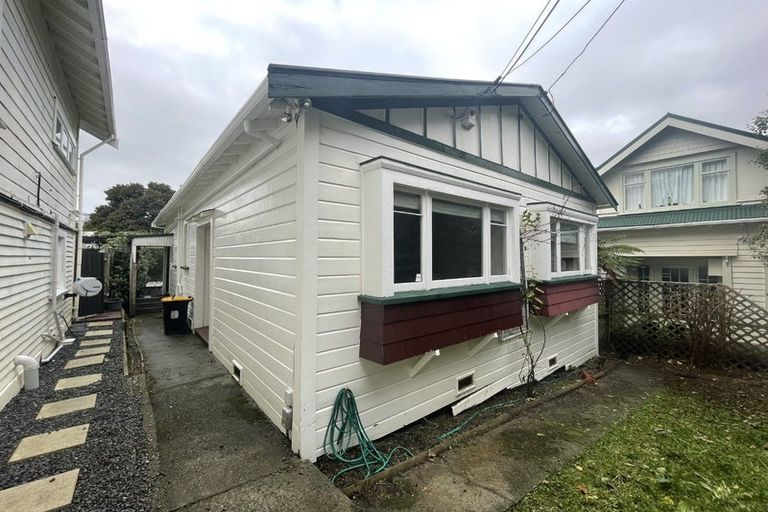 Photo of property in 145 Hataitai Road, Hataitai, Wellington, 6021