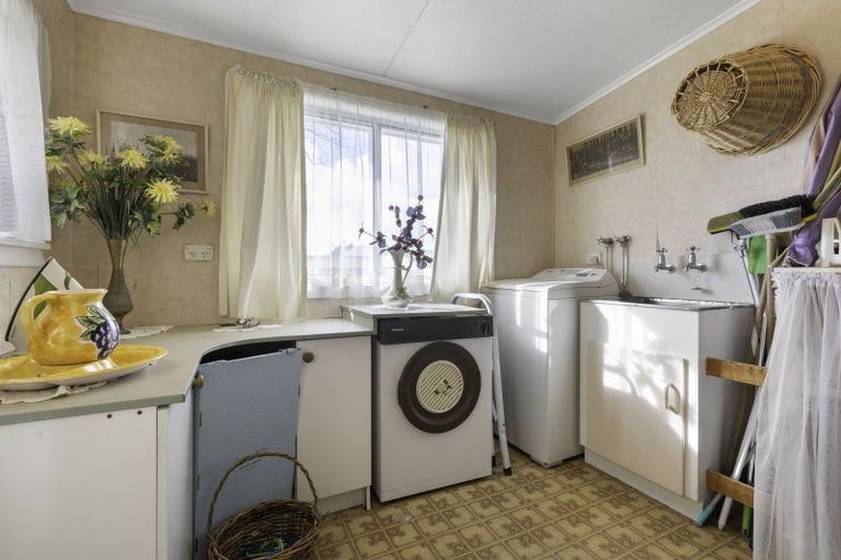 Photo of property in 120 Browne Street, Waitara, 4320