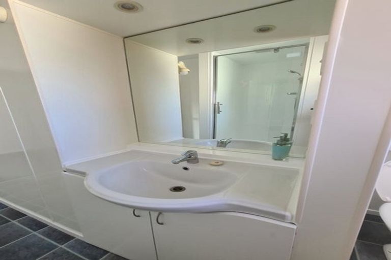 Photo of property in 1/352 Worcester Street, Linwood, Christchurch, 8011