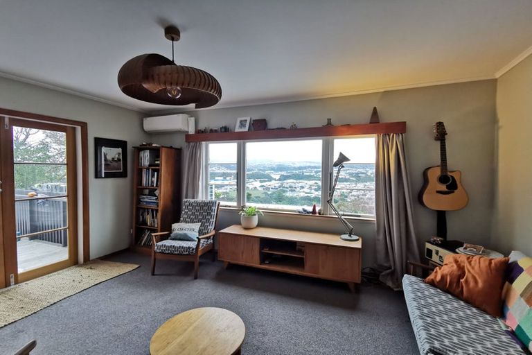 Photo of property in 67 Townsend Road, Miramar, Wellington, 6022