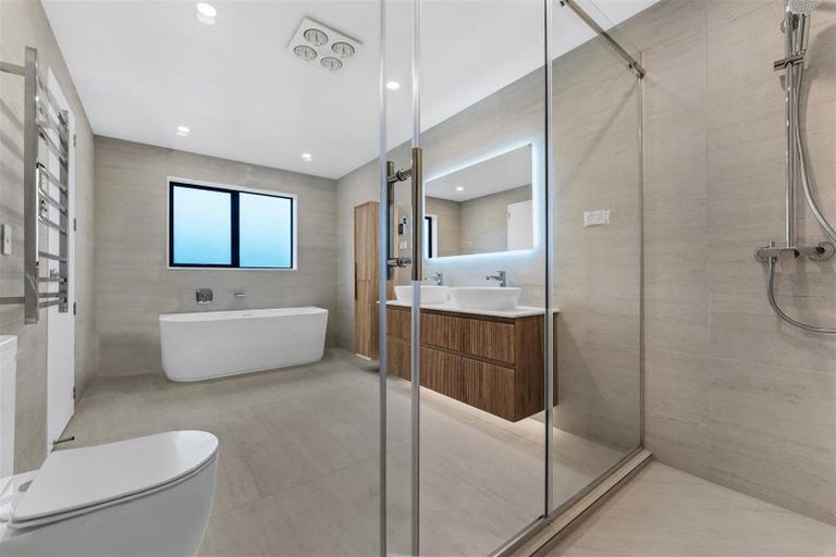Photo of property in 4 Hutukawa Drive, Beachlands, Auckland, 2018