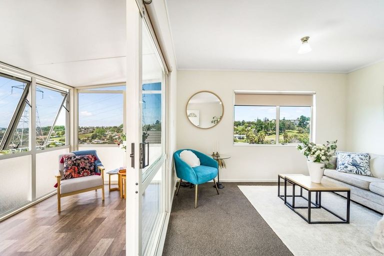 Photo of property in 67 Garton Drive, Massey, Auckland, 0614