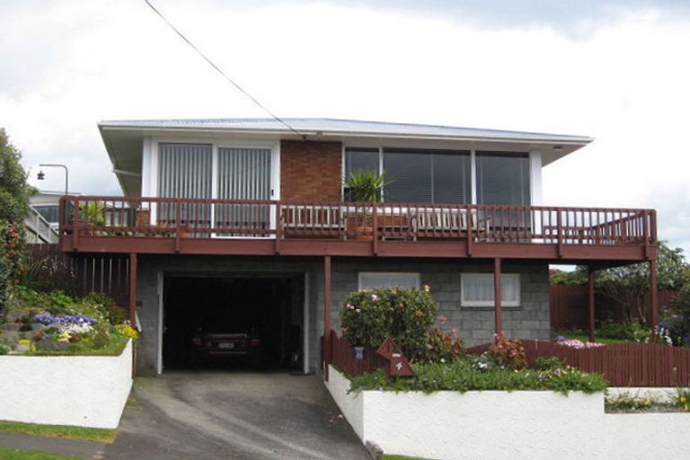 Photo of property in 4 Melrose Street, Spotswood, New Plymouth, 4310