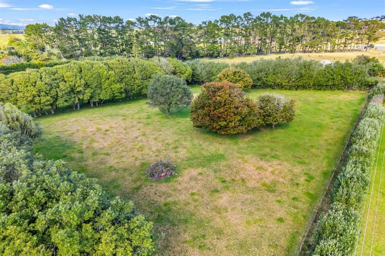 Photo of property in 245 Taurangaruru Road, Karioitahi, Waiuku, 2683