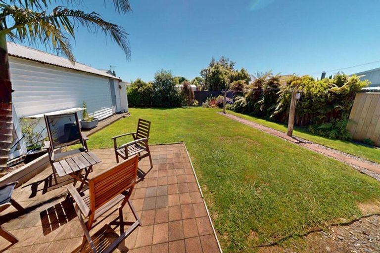 Photo of property in 21 Maire Street, Levin, 5510