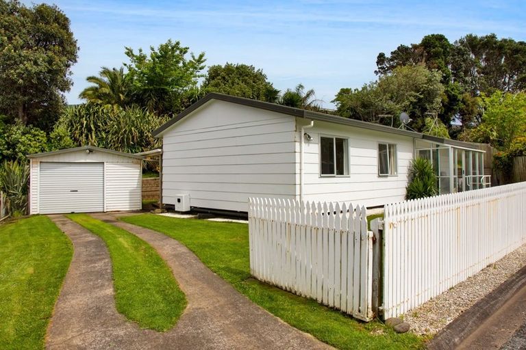 Photo of property in 23b Tahurangi Place, Spotswood, New Plymouth, 4310